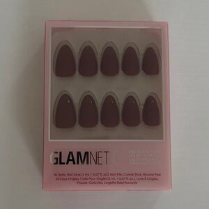 Glamnetic Merlot Short Almond Press-On Nails